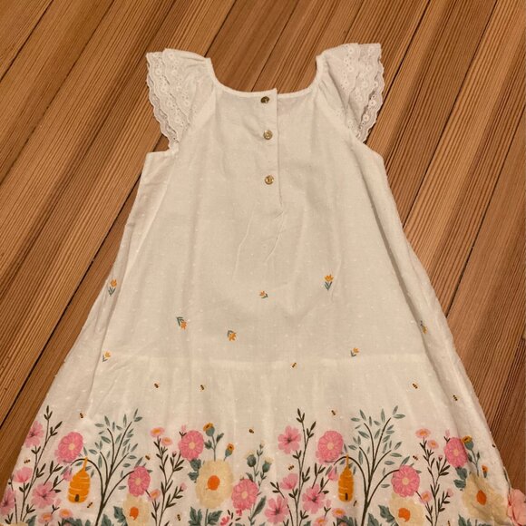 Cupcakes and Cashmere Girls Wildflower & Bee Dress - Size 5 - Lace Eyelet - Picture 2 of 5